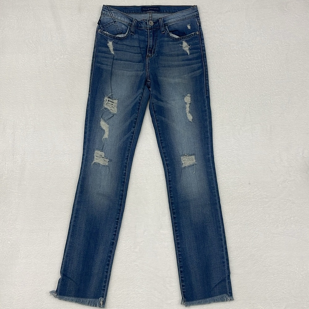 Rock & Republic Kaia Distressed Straight Jeans size 6